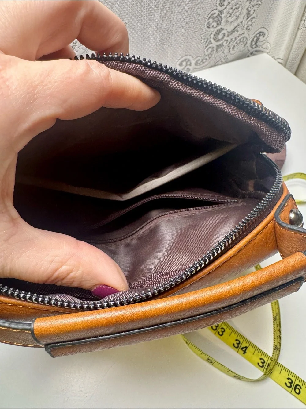Wexier Men's Crossbody Messenger Bag- Leather Travel Tablet Satchel